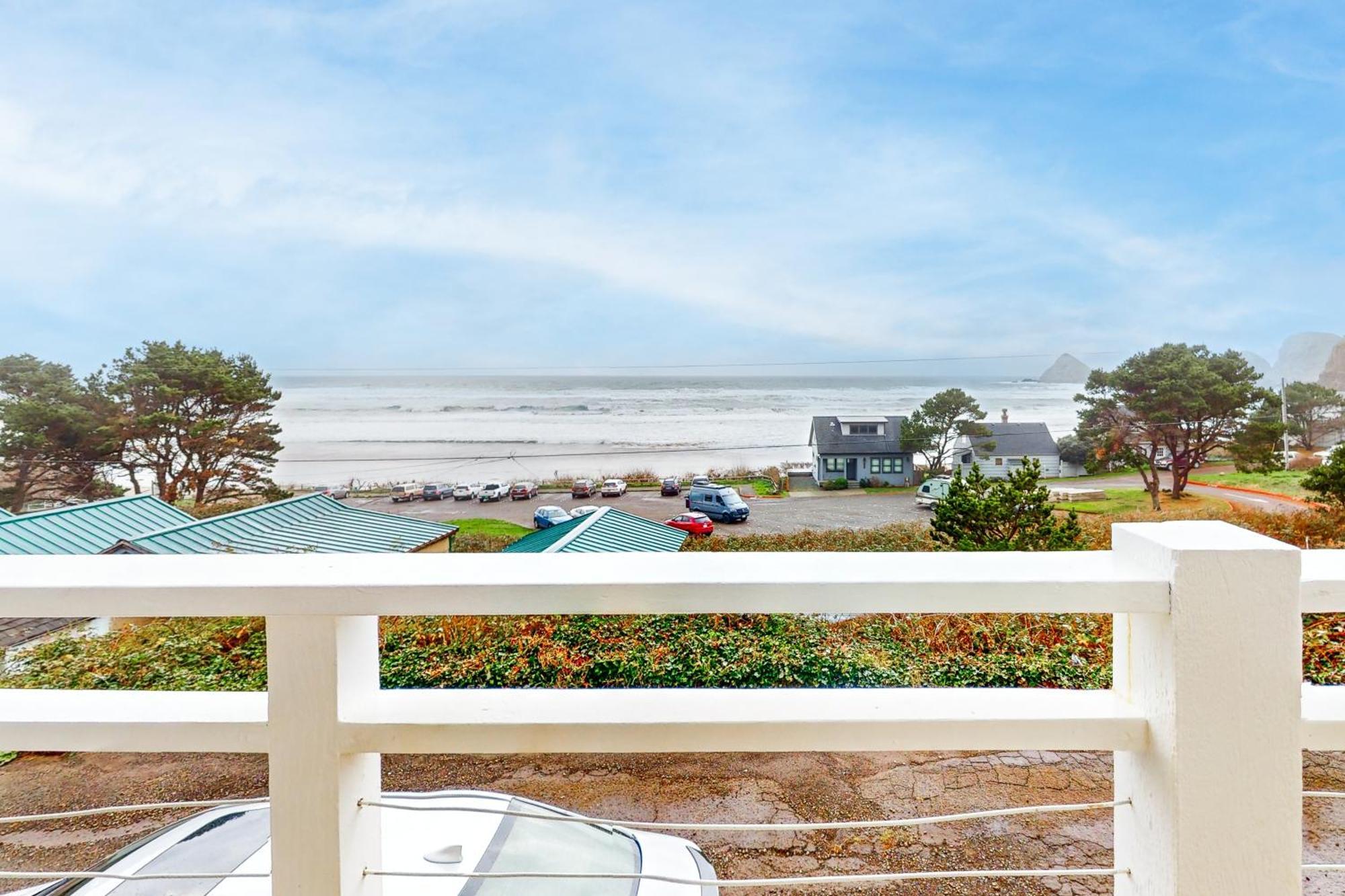 Wave Watch 'N Villa Oceanside Exterior photo